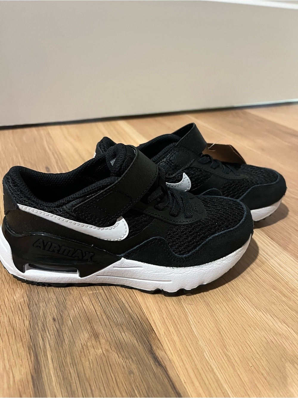 New Nike Air Max Black and White with Velcro